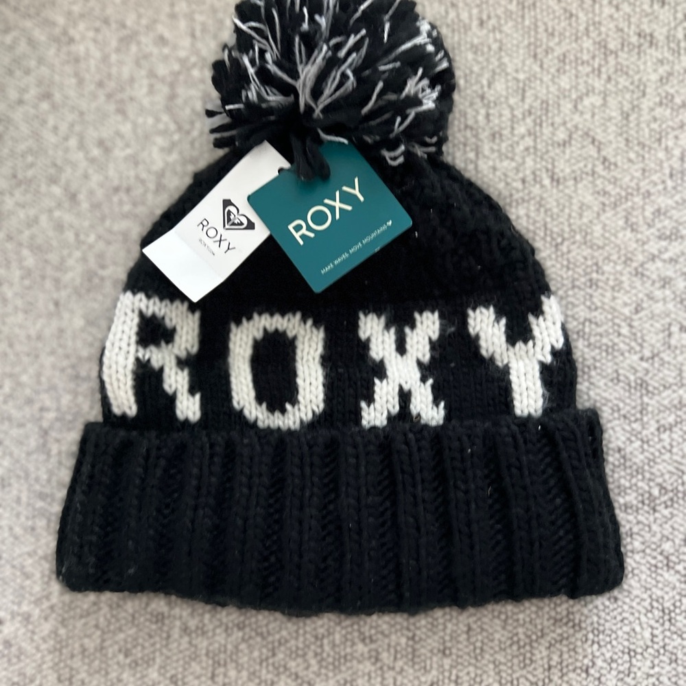 Roxy Knit Beanie / winter hat